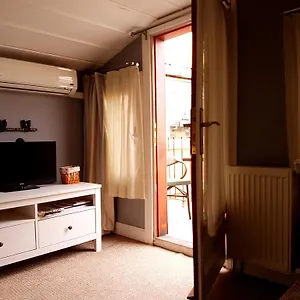 Zenka Otel